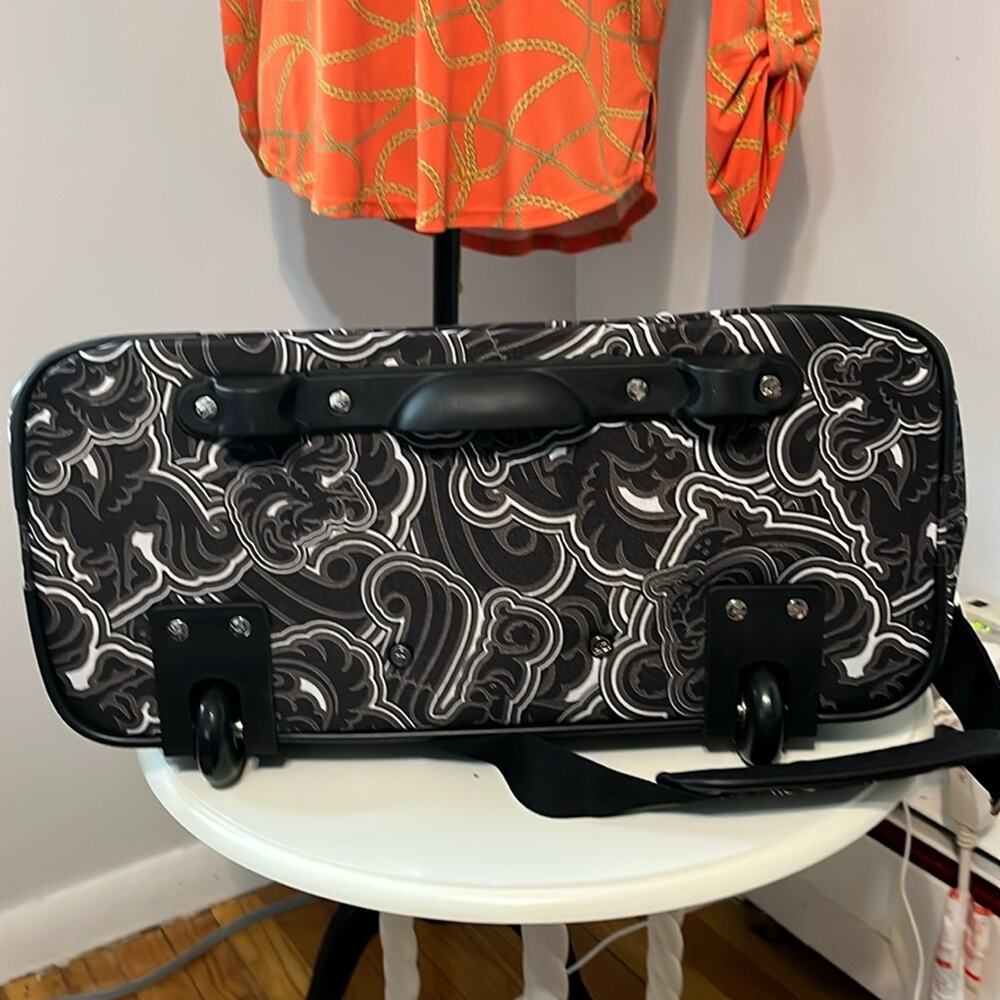 CalPak Zanny Legacy 21” Laptop Tote Carry-on Bag NWT Retails $139 - Picture 5 of 16